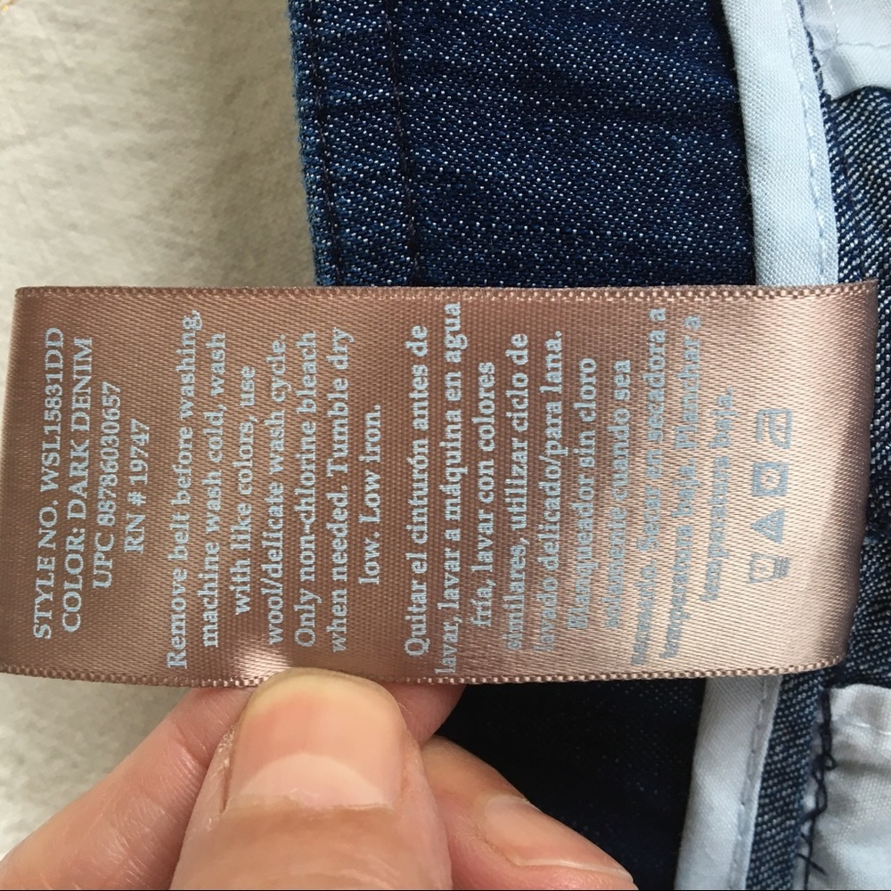🎁2/$12 SZ16 WHITE STAG LIGHTWEIGHT BLUE DENIM ZIPPER FRONT 76% COTTON CAPRIS - Picture 8 of 13